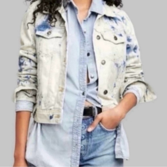 Free People. Rumors Women's Tie Dye Denim Jean Jacket. Size L. Like new! - Picture 3 of 3